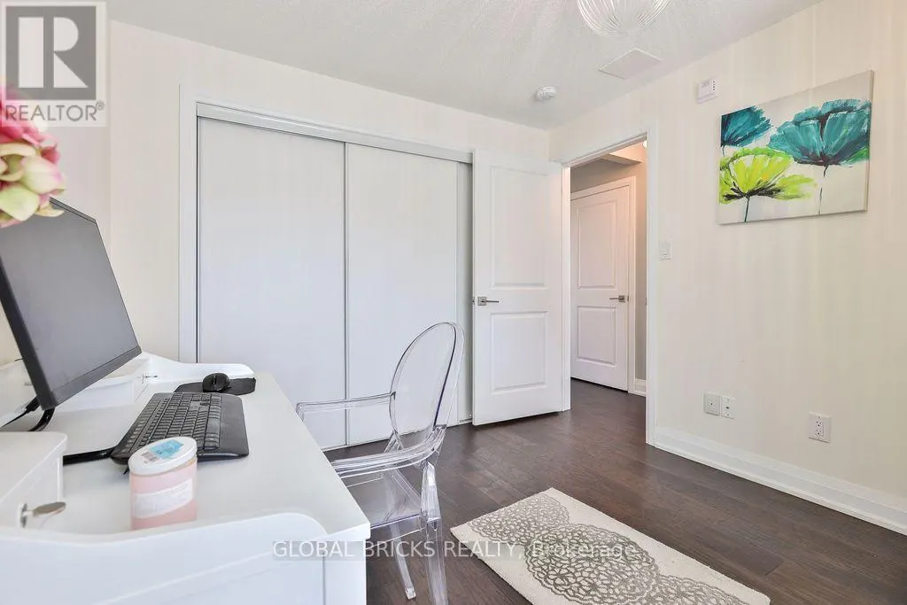 #38 - 1870 ALTONA ROAD
