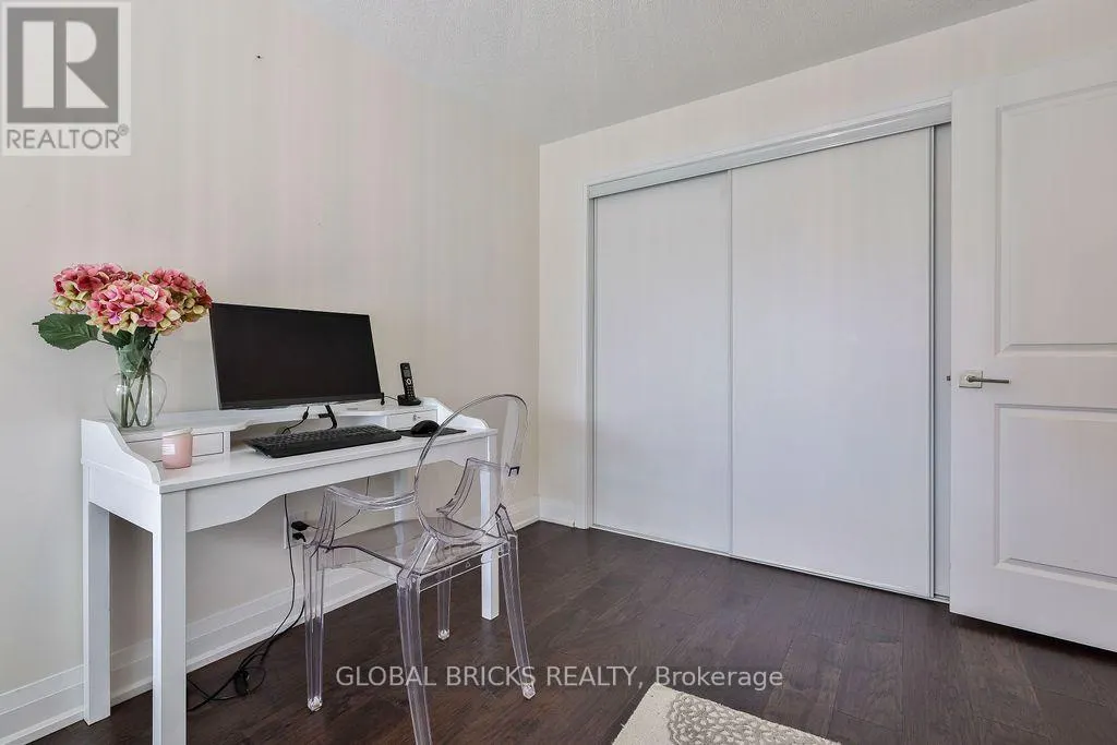 #38 - 1870 ALTONA ROAD