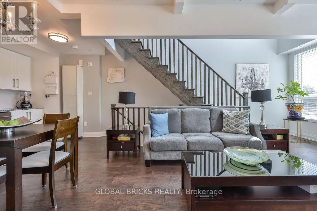 #38 - 1870 ALTONA ROAD