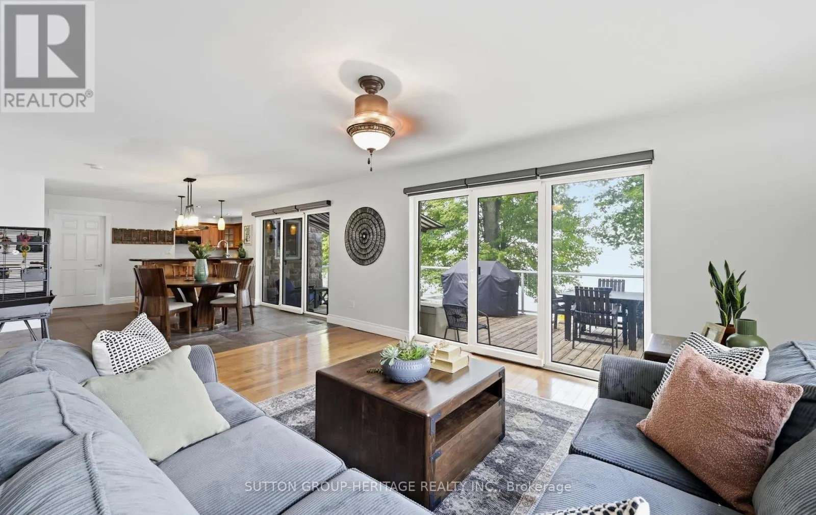 62 LAKESIDE BEACH ROAD
