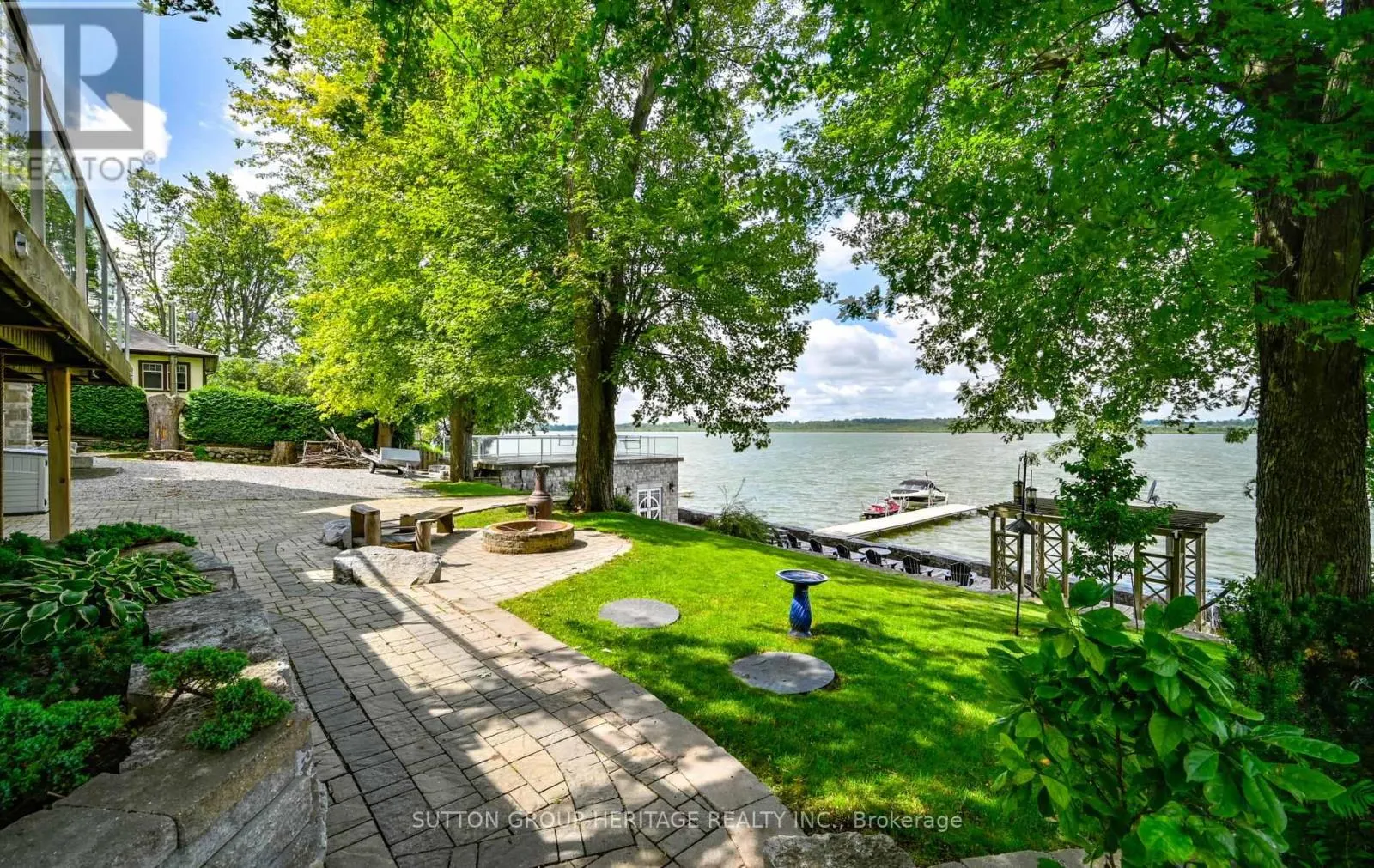 62 LAKESIDE BEACH ROAD