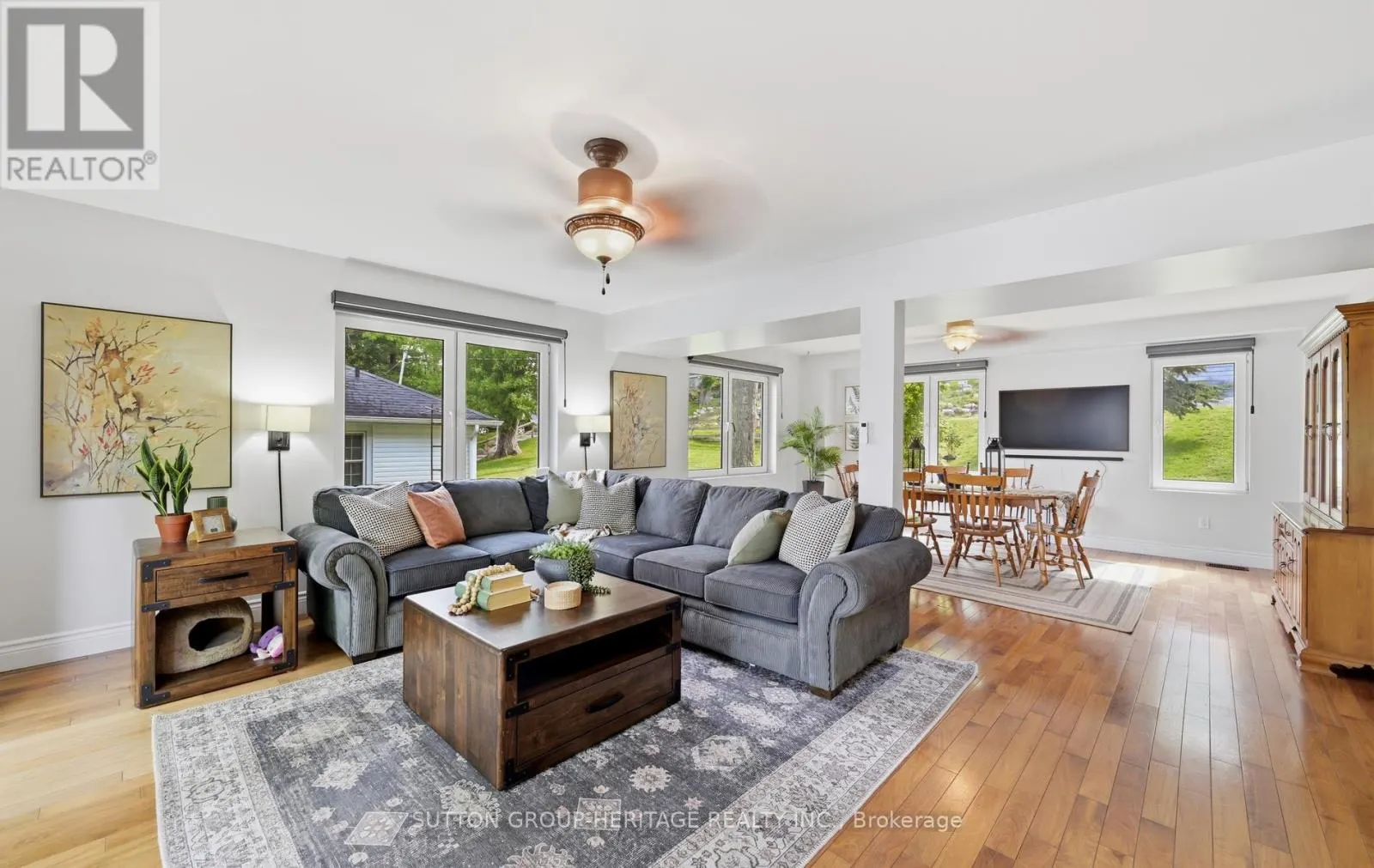 62 LAKESIDE BEACH ROAD