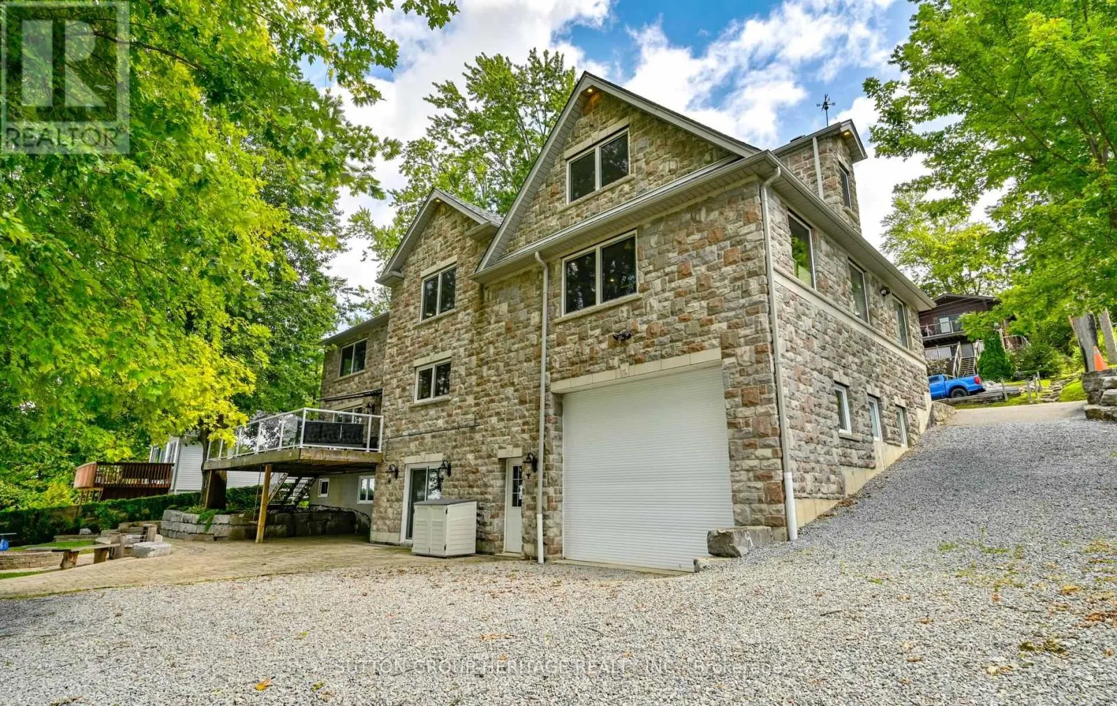 62 LAKESIDE BEACH ROAD