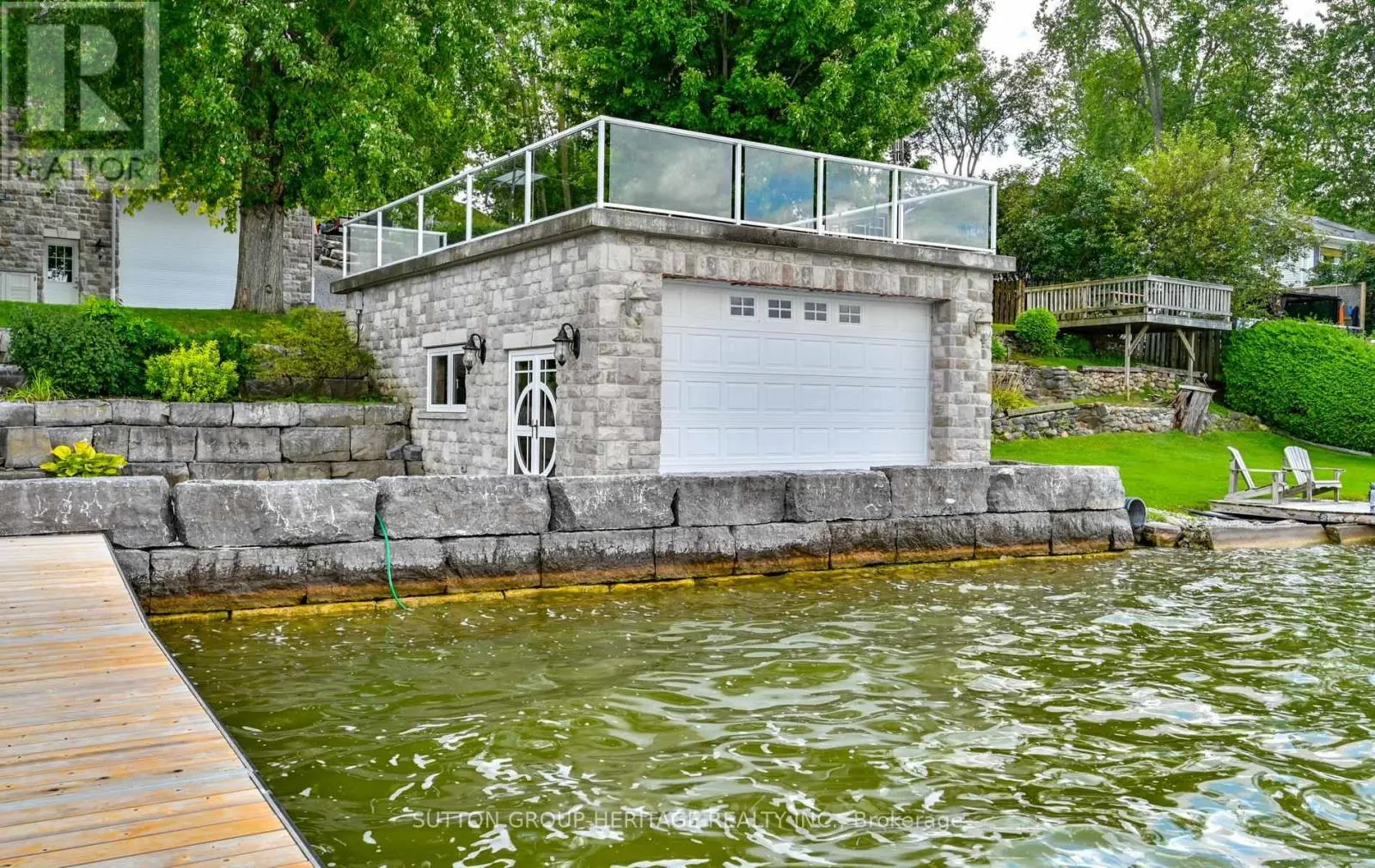 62 LAKESIDE BEACH ROAD
