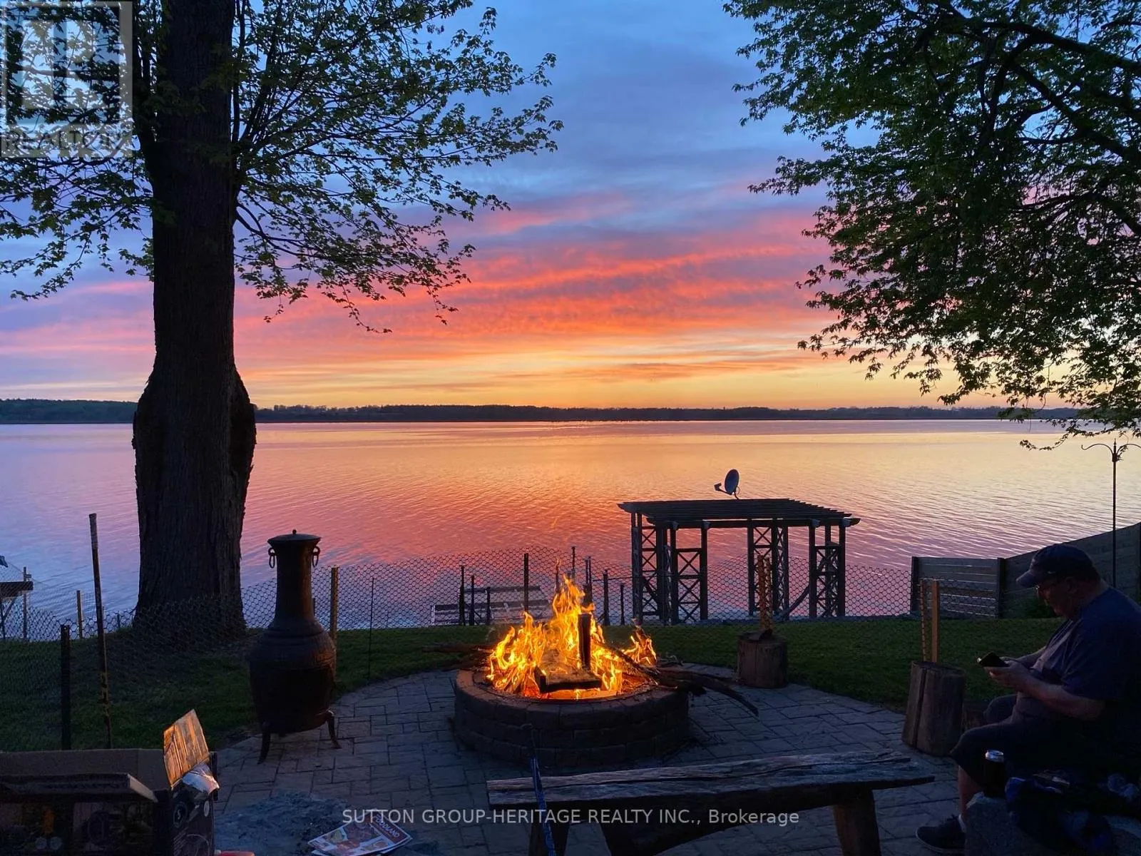 62 LAKESIDE BEACH ROAD