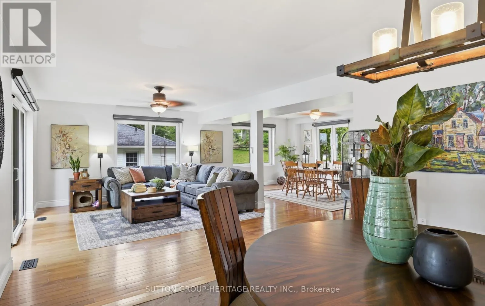 62 LAKESIDE BEACH ROAD