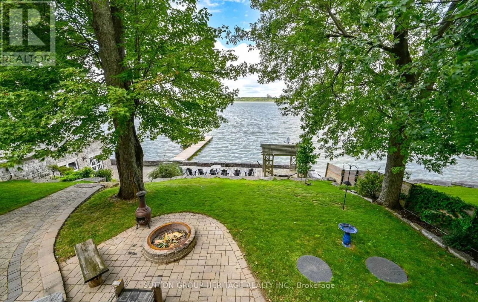 62 LAKESIDE BEACH ROAD