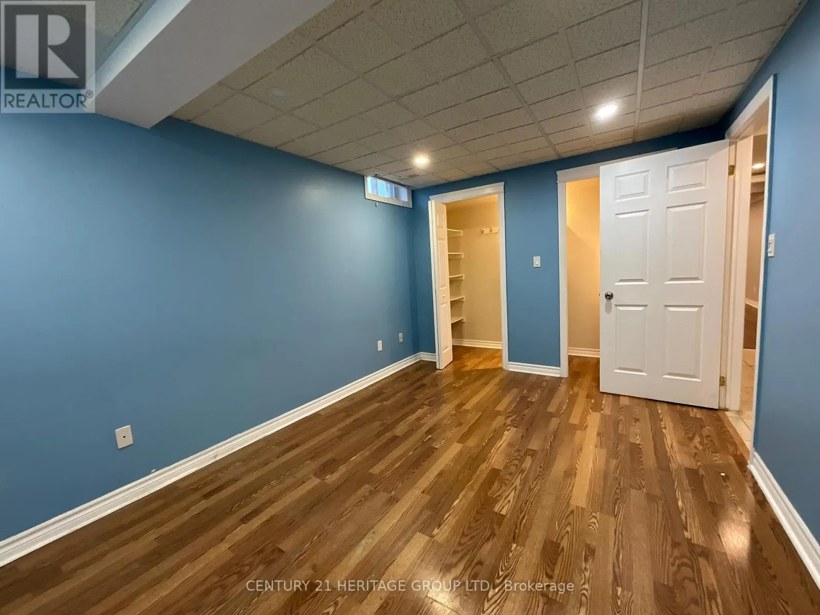 305 SANDRINGHAM DRIVE
