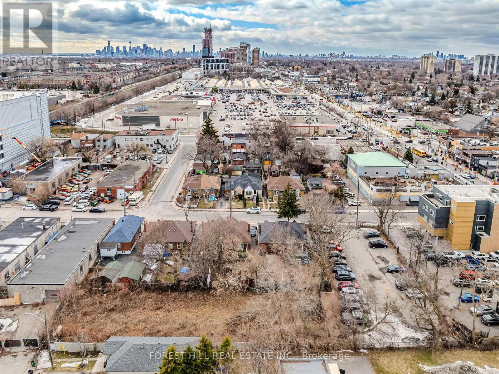 39 THORA AVENUE