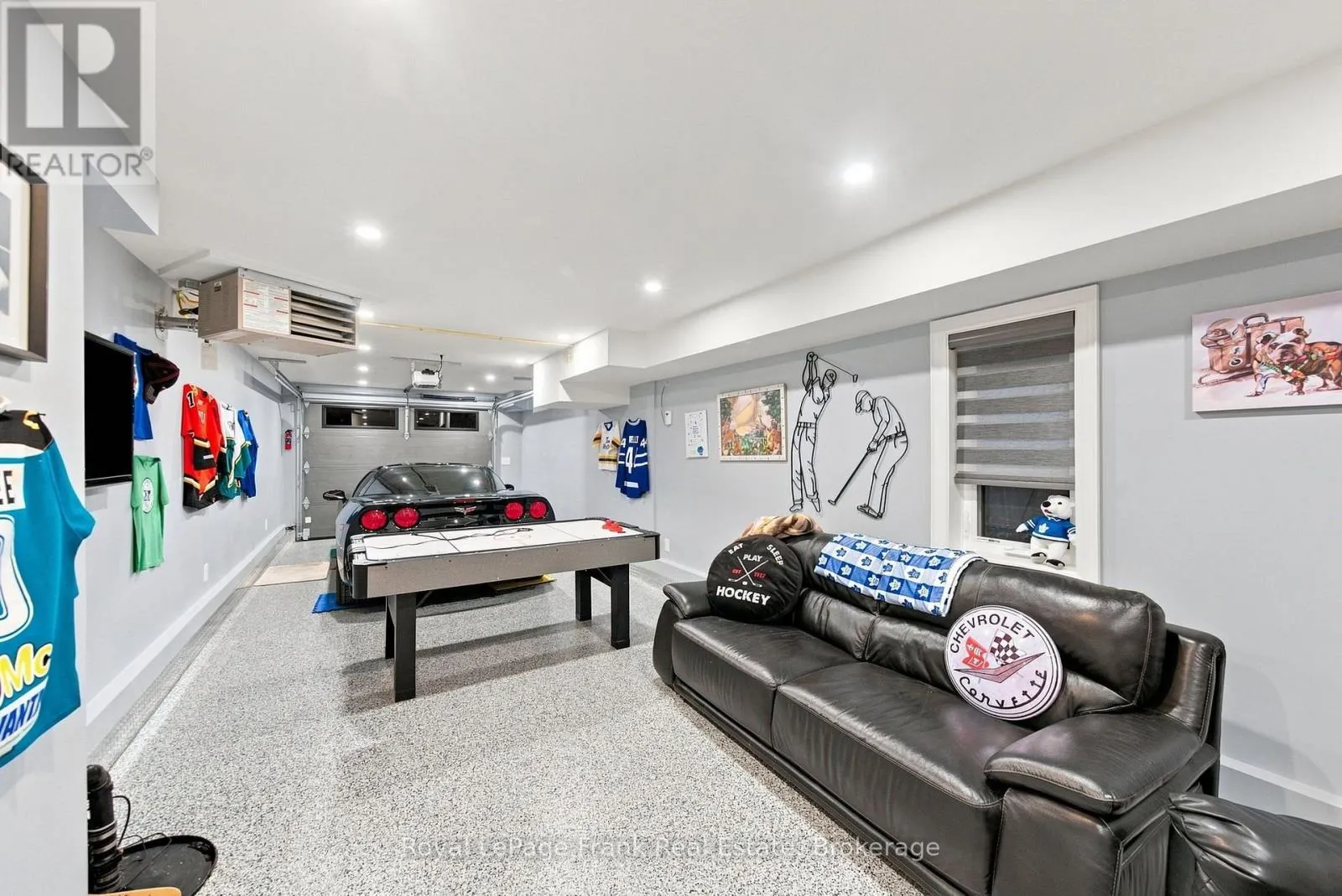 526 VIEW LAKE ROAD