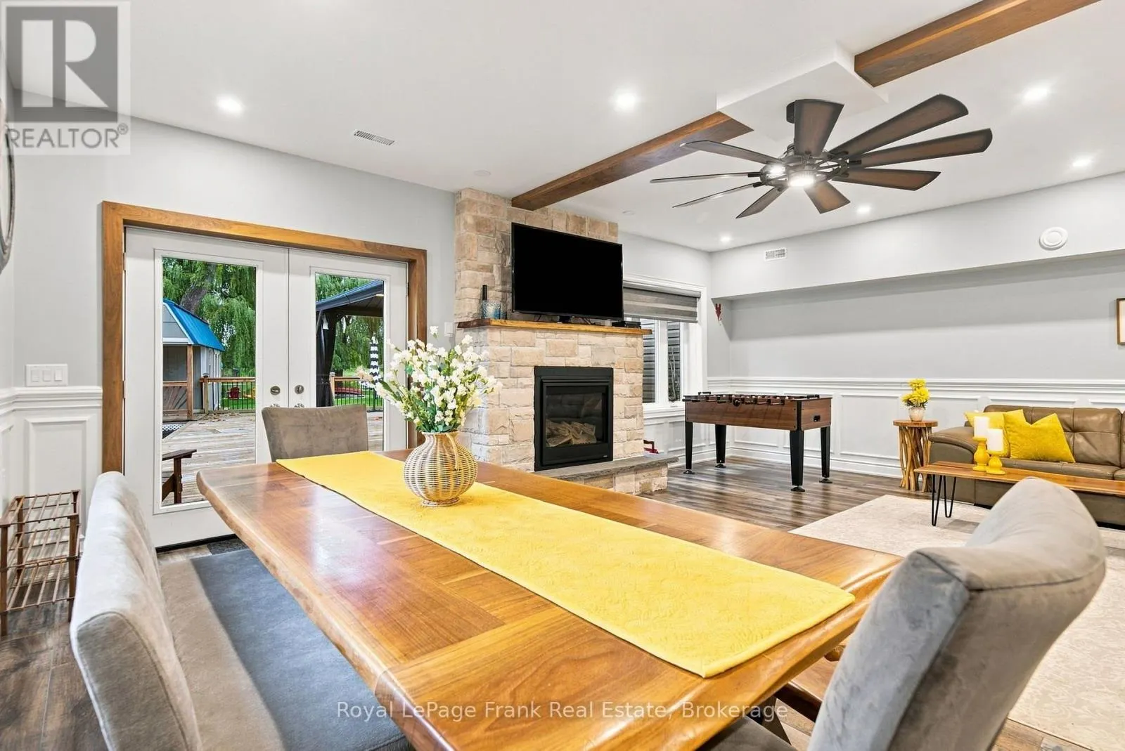 526 VIEW LAKE ROAD