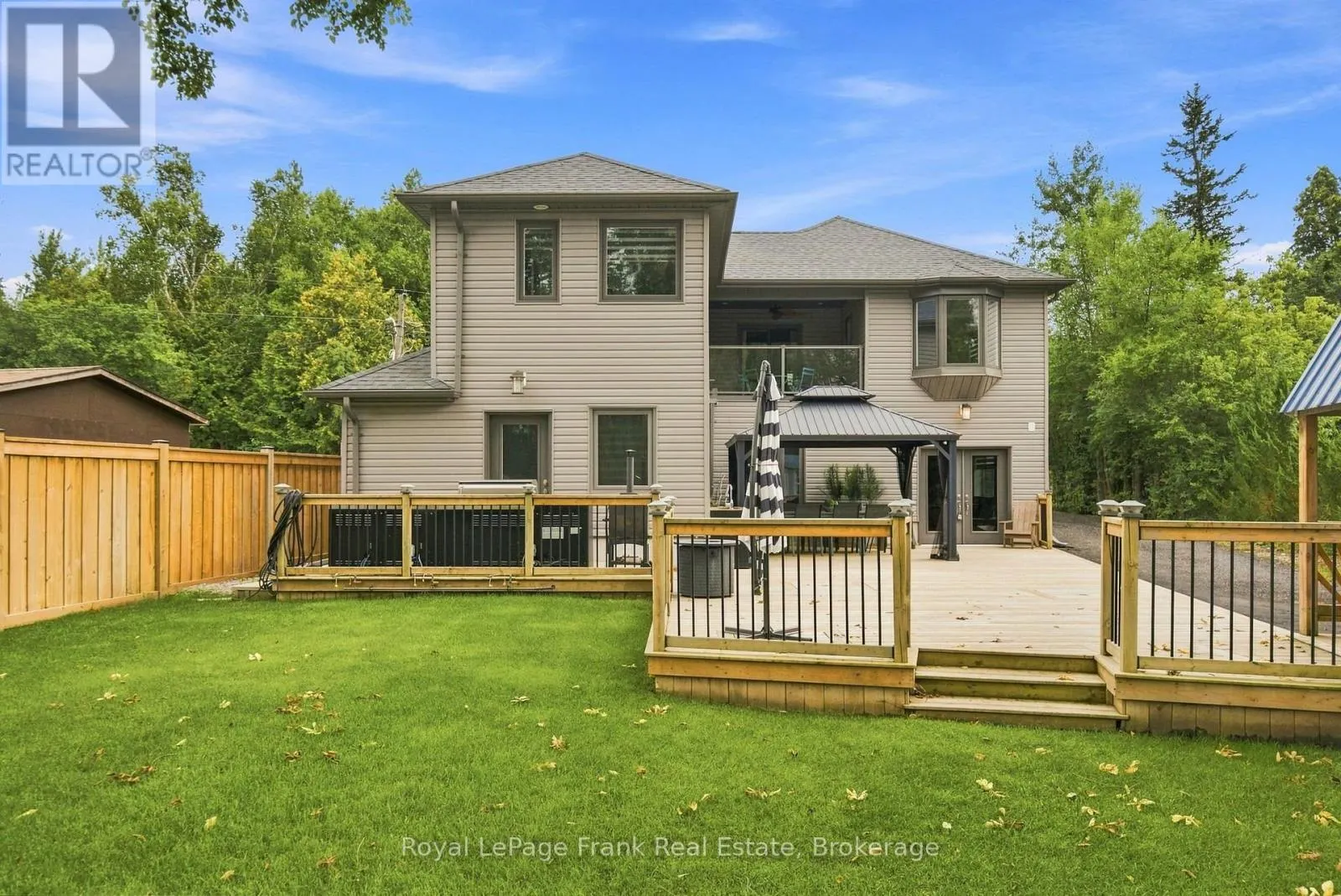 526 VIEW LAKE ROAD