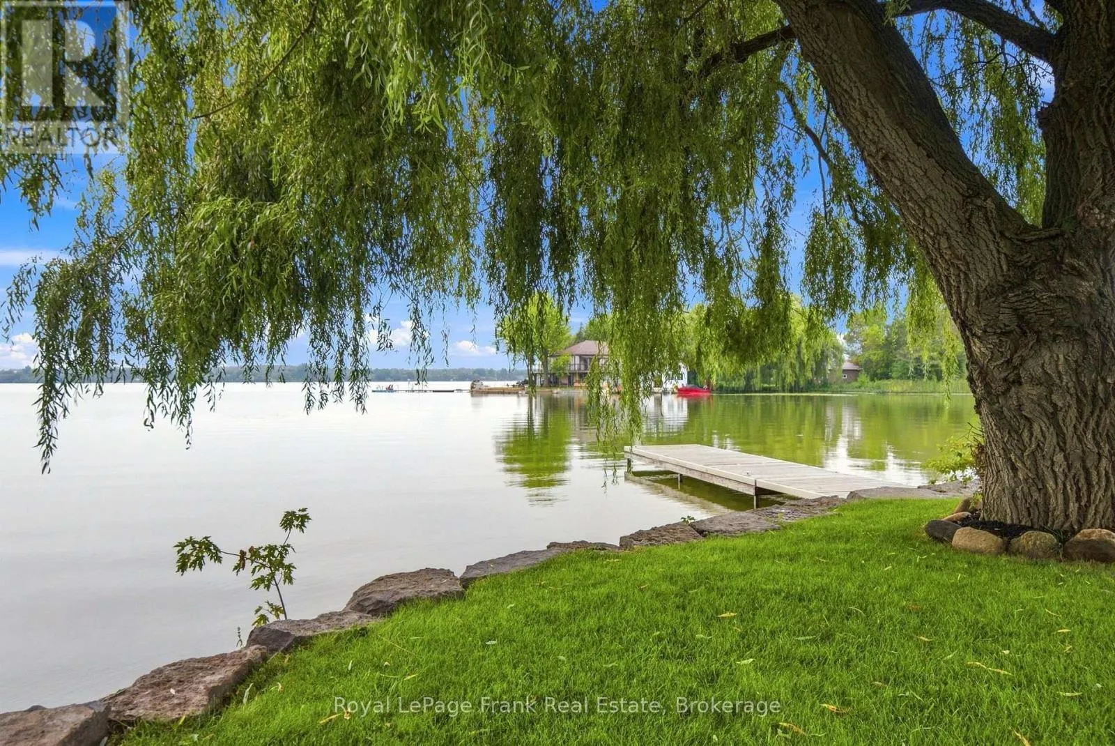 526 VIEW LAKE ROAD