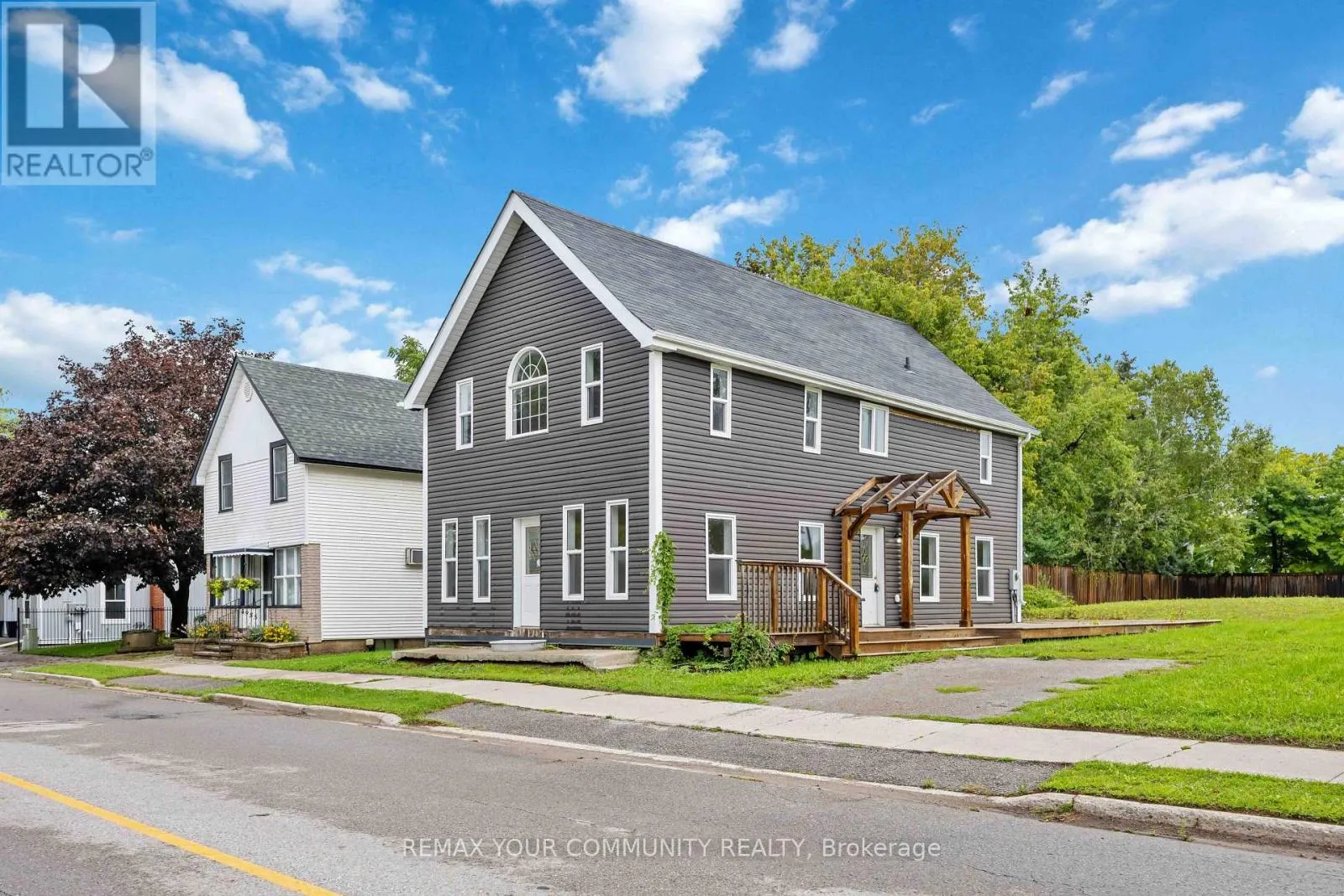 4973 OLD BROCK ROAD