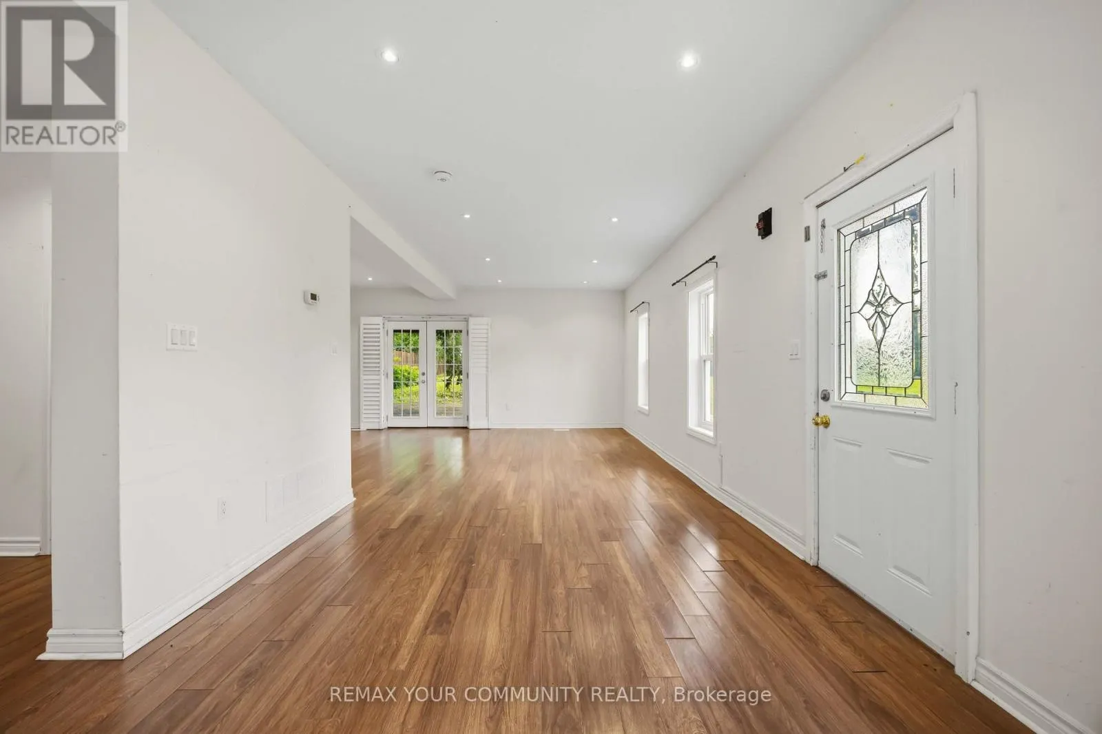 4973 OLD BROCK ROAD