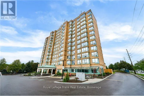 806 - 711 ROSSLAND ROAD E