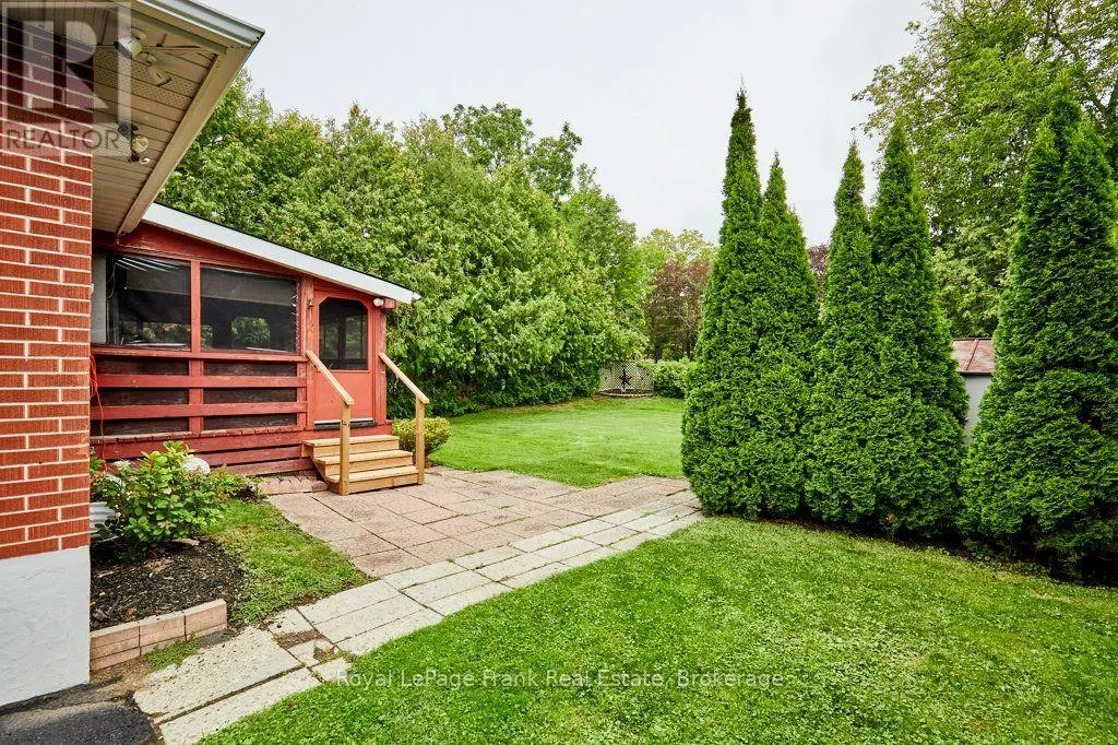 15111 SIMCOE STREET