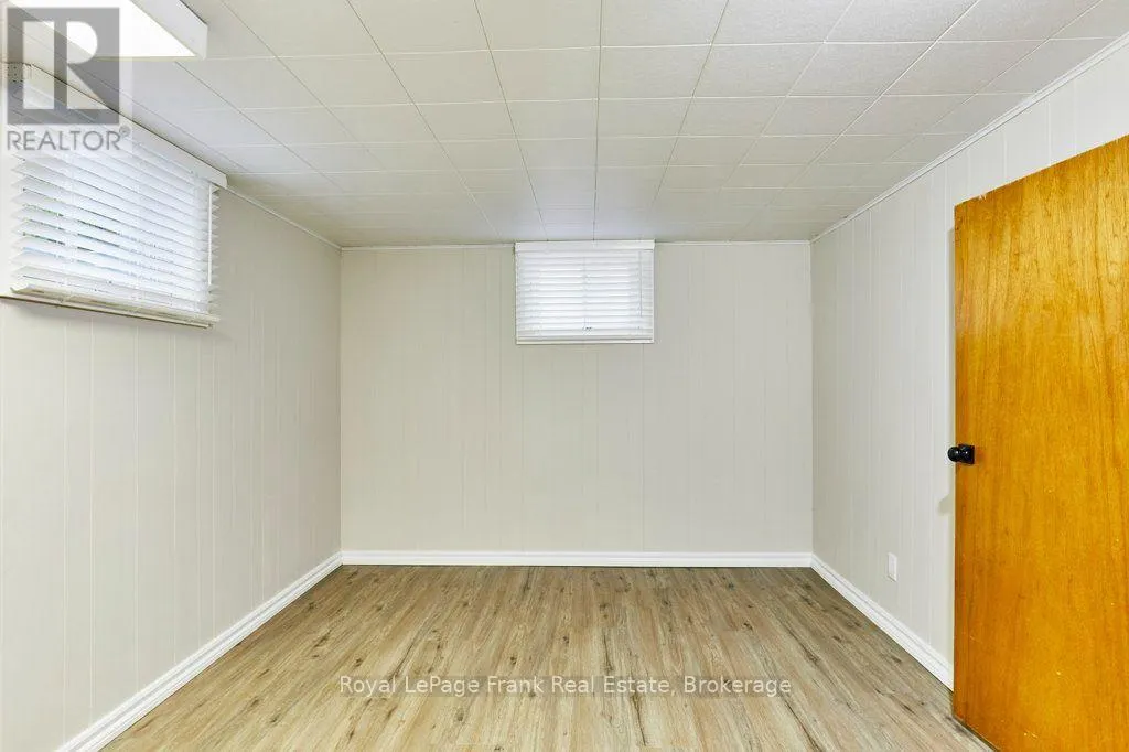 15111 SIMCOE STREET