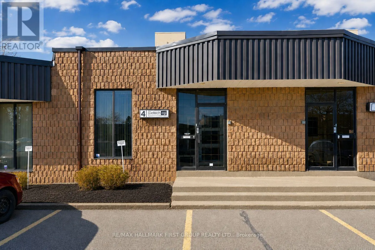 #4 - 1730 MCPHERSON COURT