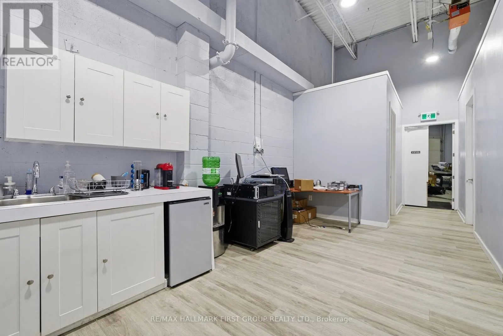 #4 - 1730 MCPHERSON COURT