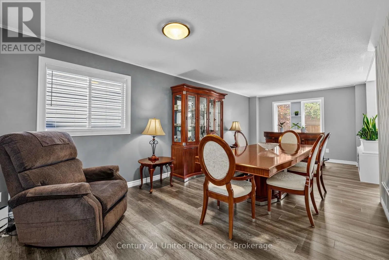 49 WATERVIEW LANE