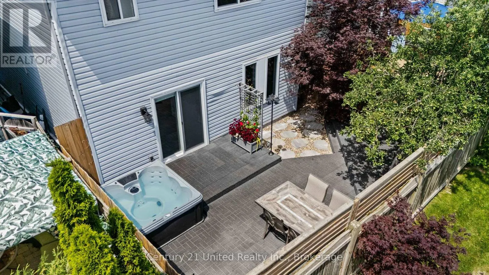 49 WATERVIEW LANE