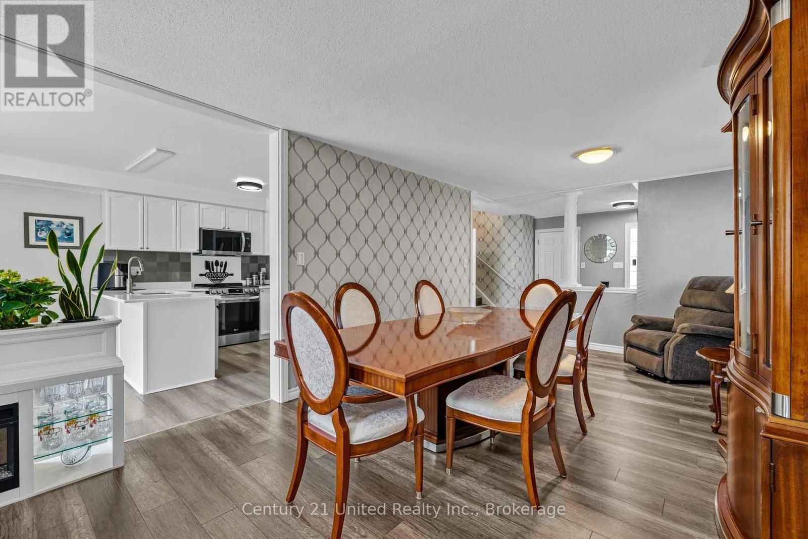 49 WATERVIEW LANE
