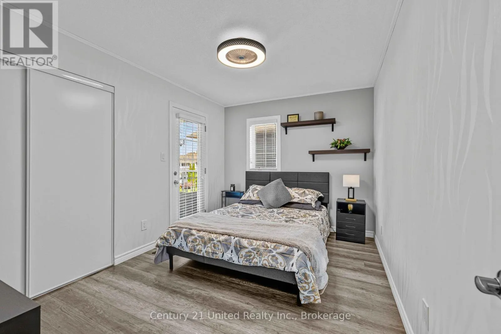 49 WATERVIEW LANE