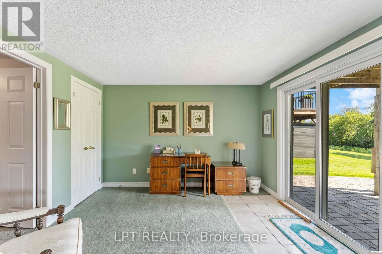 219 WATERBURY CRESCENT