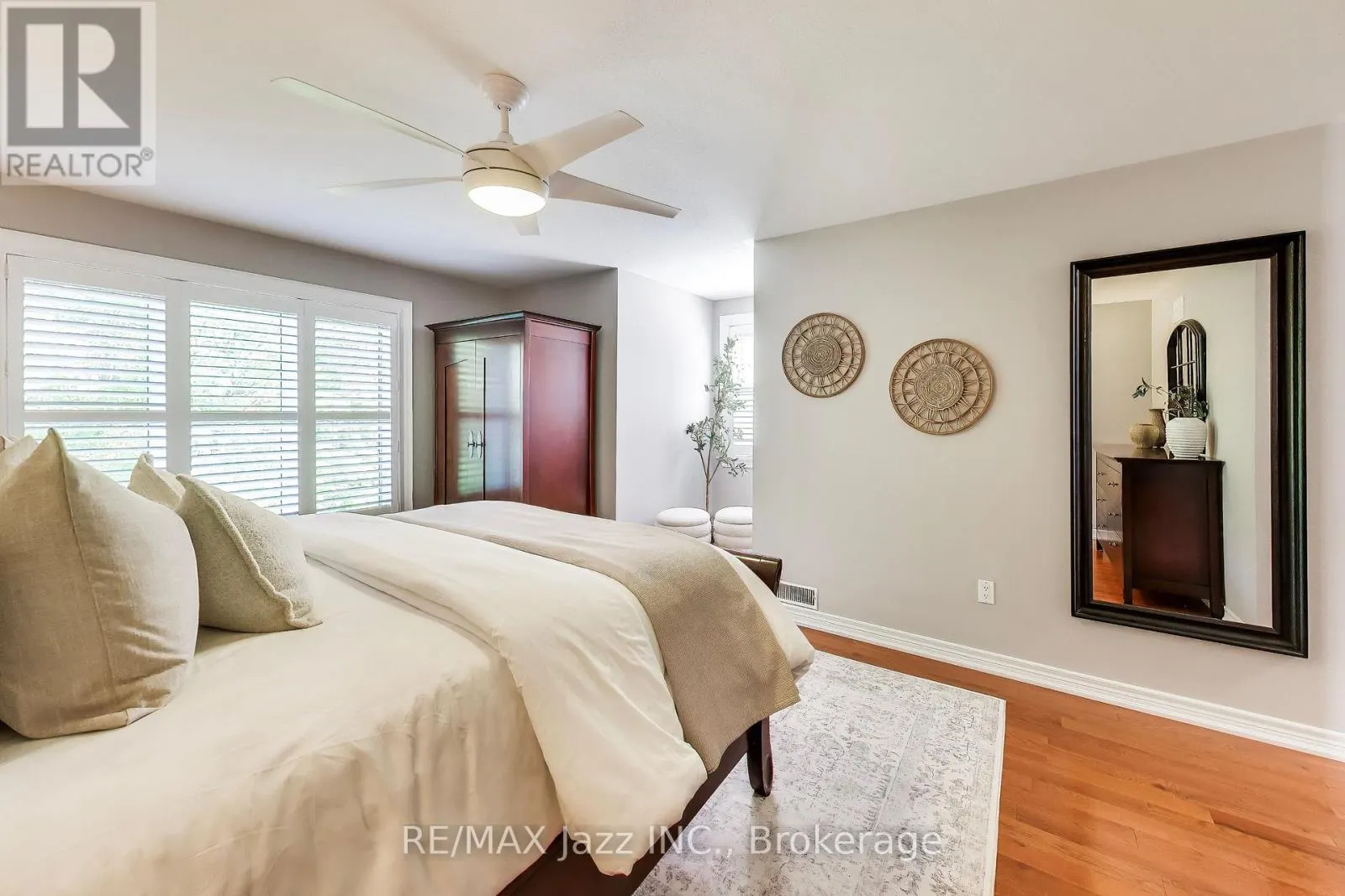 45 WINDSOR VALLEY PLACE