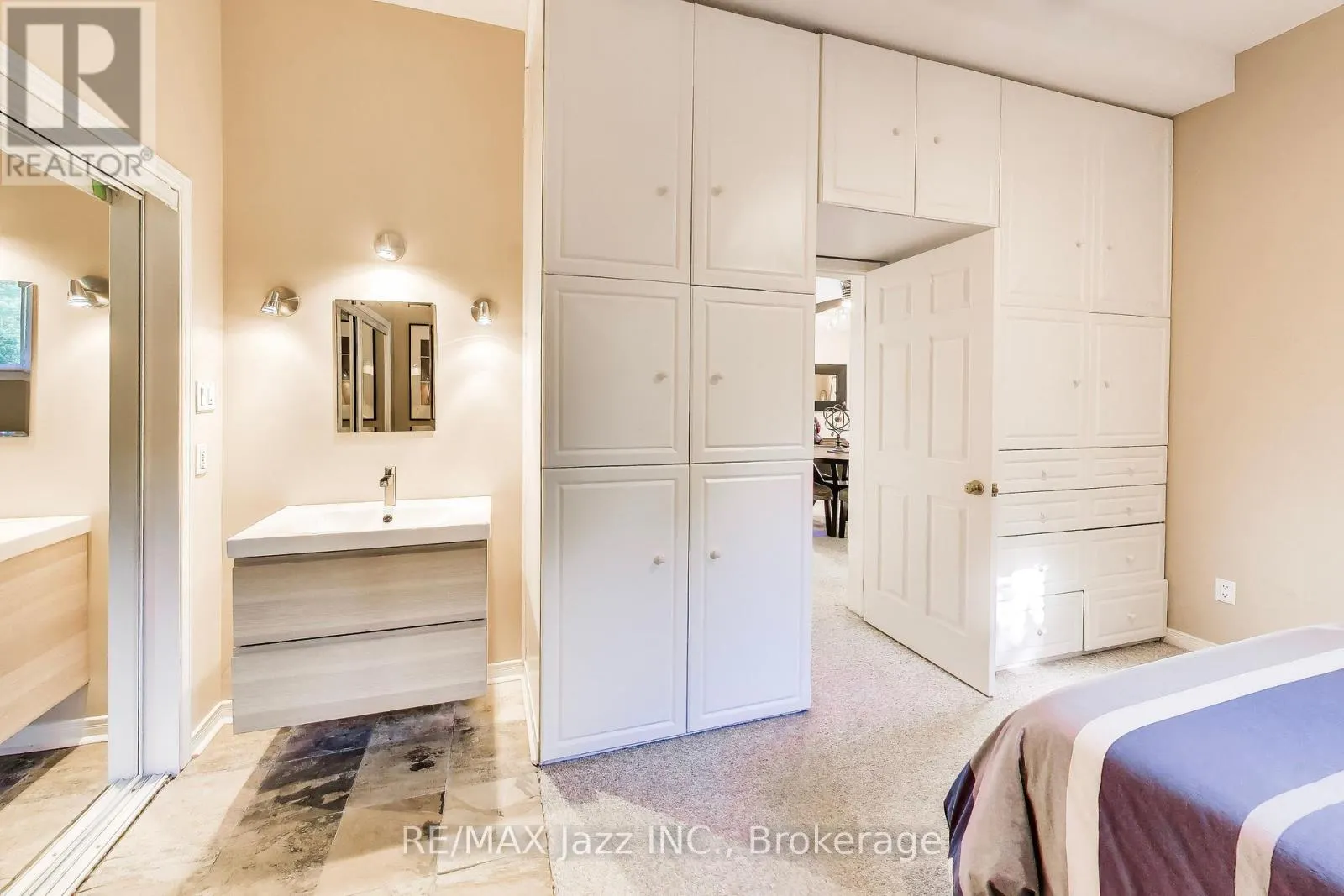 45 WINDSOR VALLEY PLACE