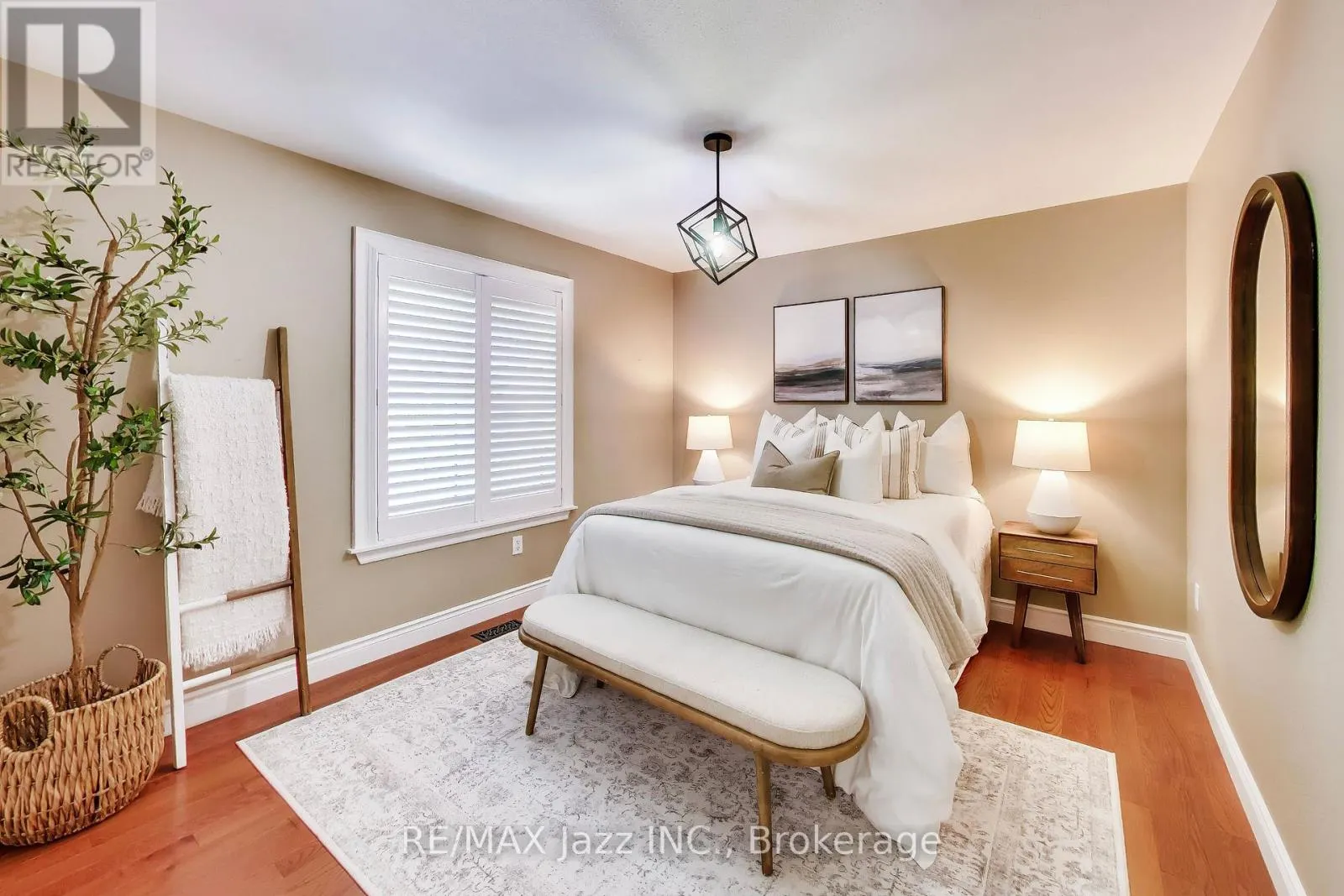 45 WINDSOR VALLEY PLACE