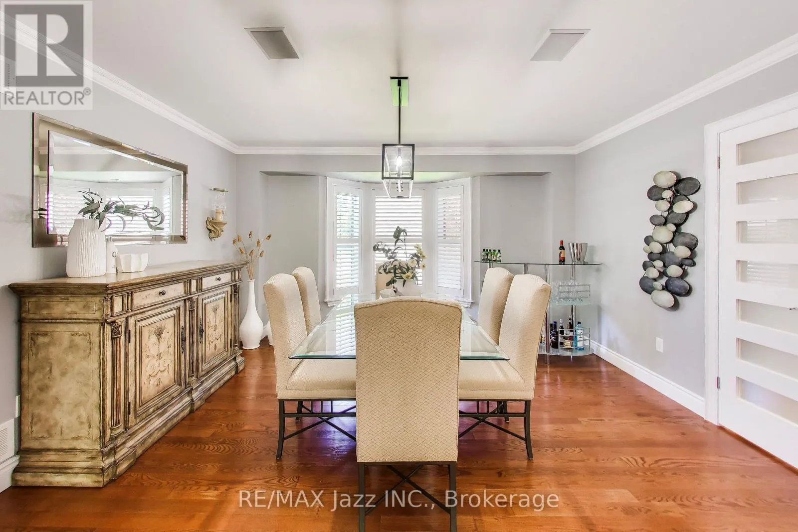 45 WINDSOR VALLEY PLACE