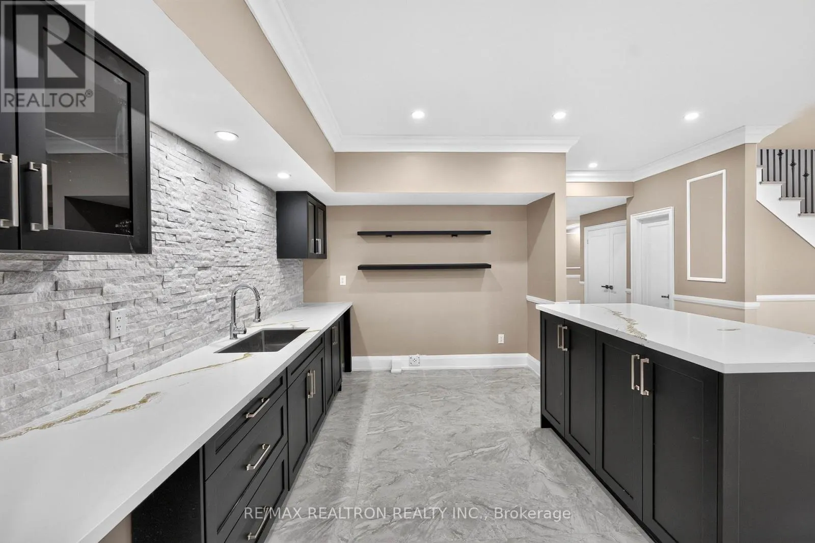 57 LIONEL BYAM DRIVE
