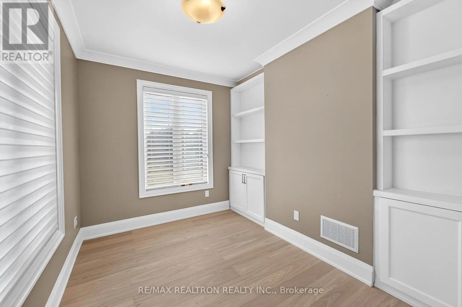 57 LIONEL BYAM DRIVE