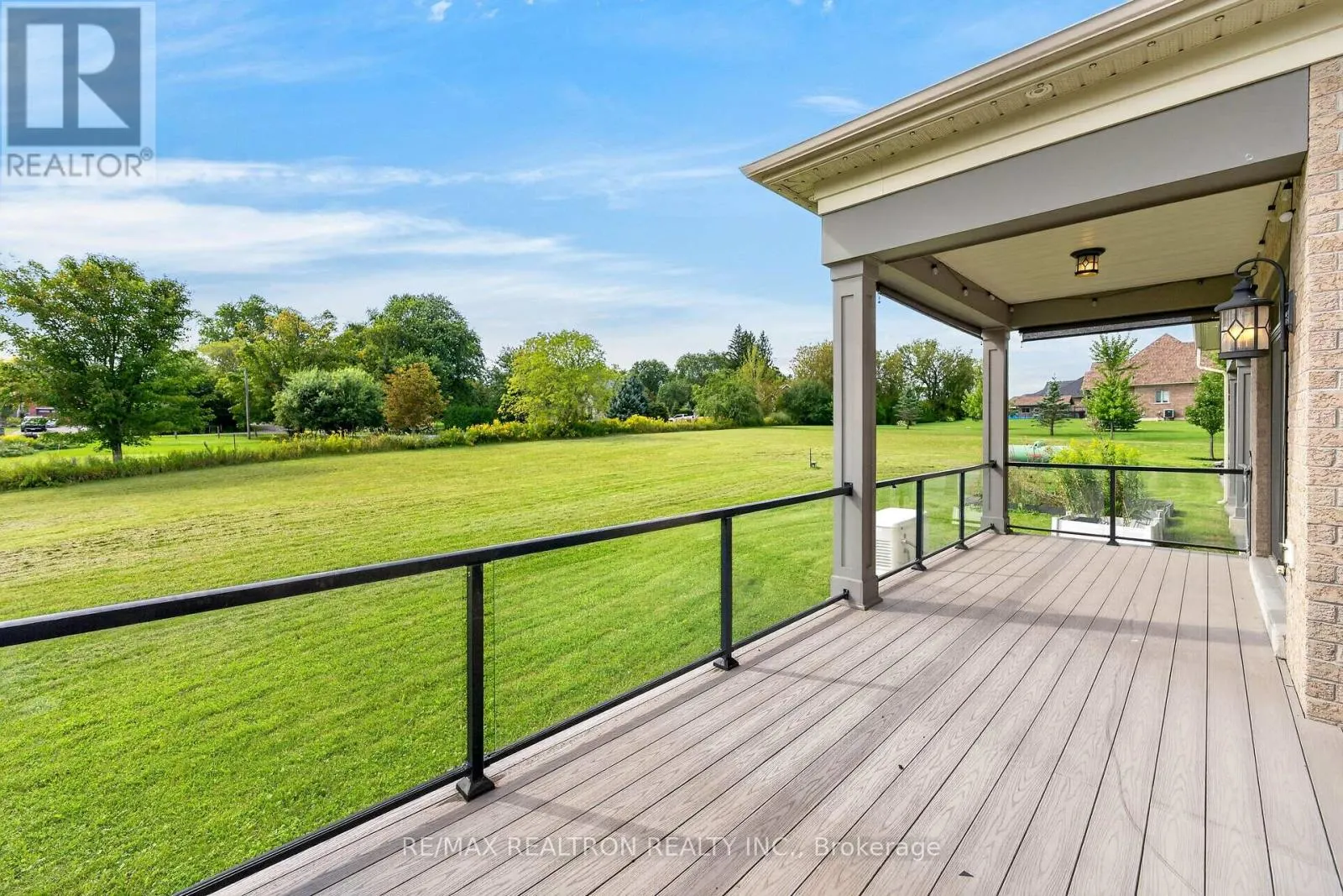 57 LIONEL BYAM DRIVE