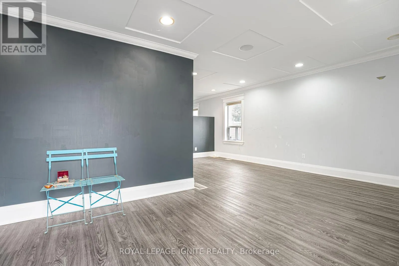951 SIMCOE STREET N