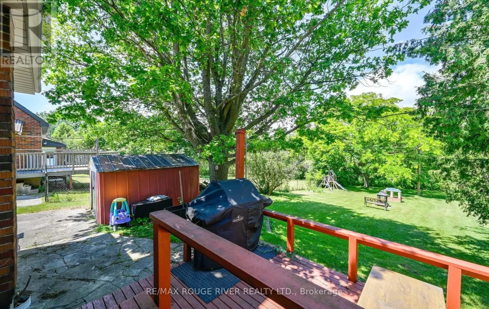 1576 HIGHWAY 2 ROAD