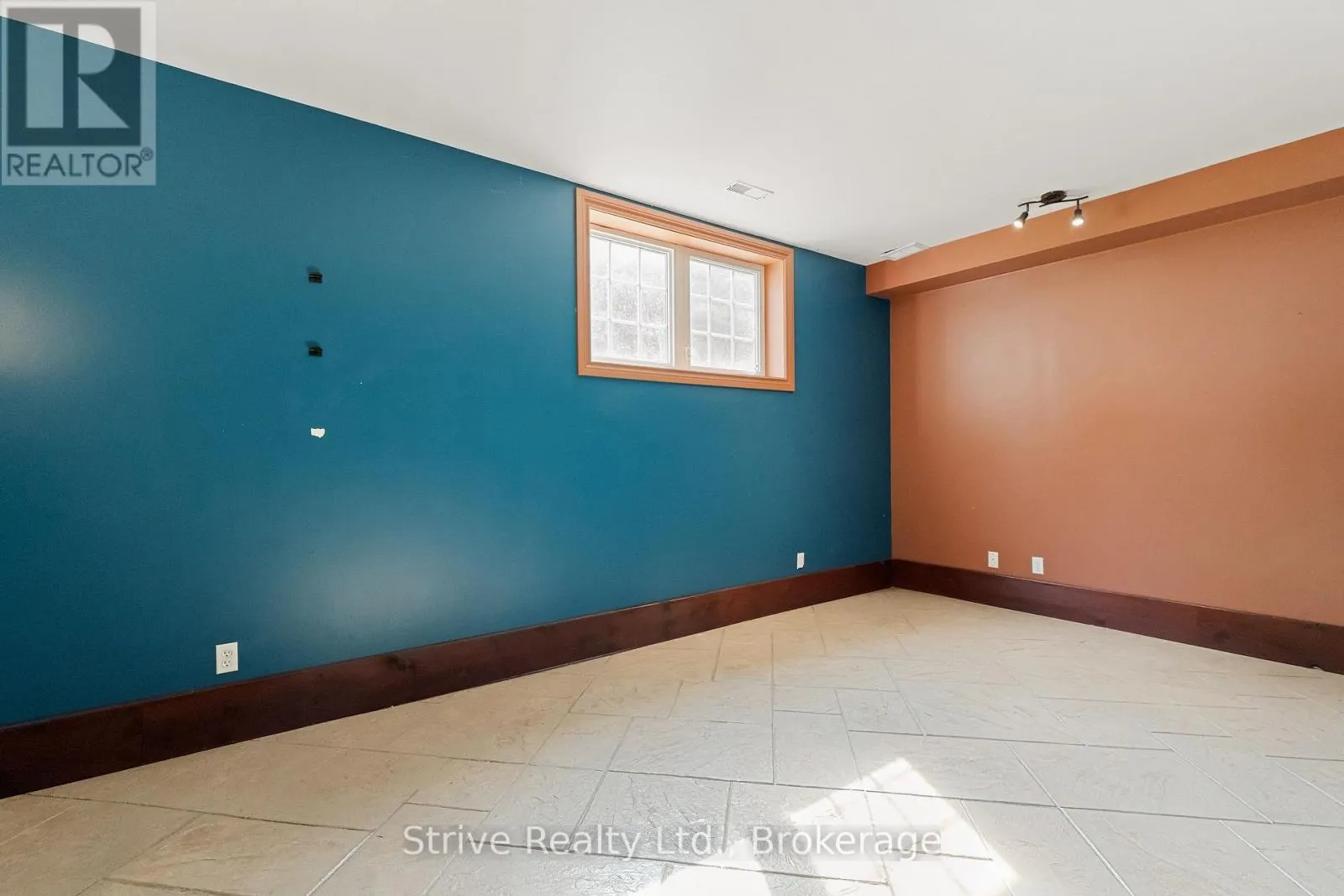 5659 GILMORE ROAD