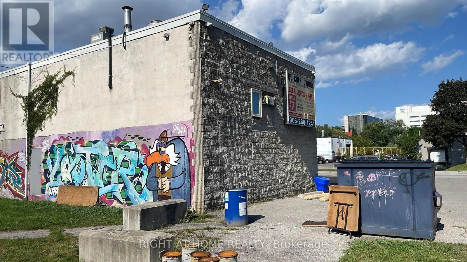4&5 - 8 MIDTOWN DRIVE
