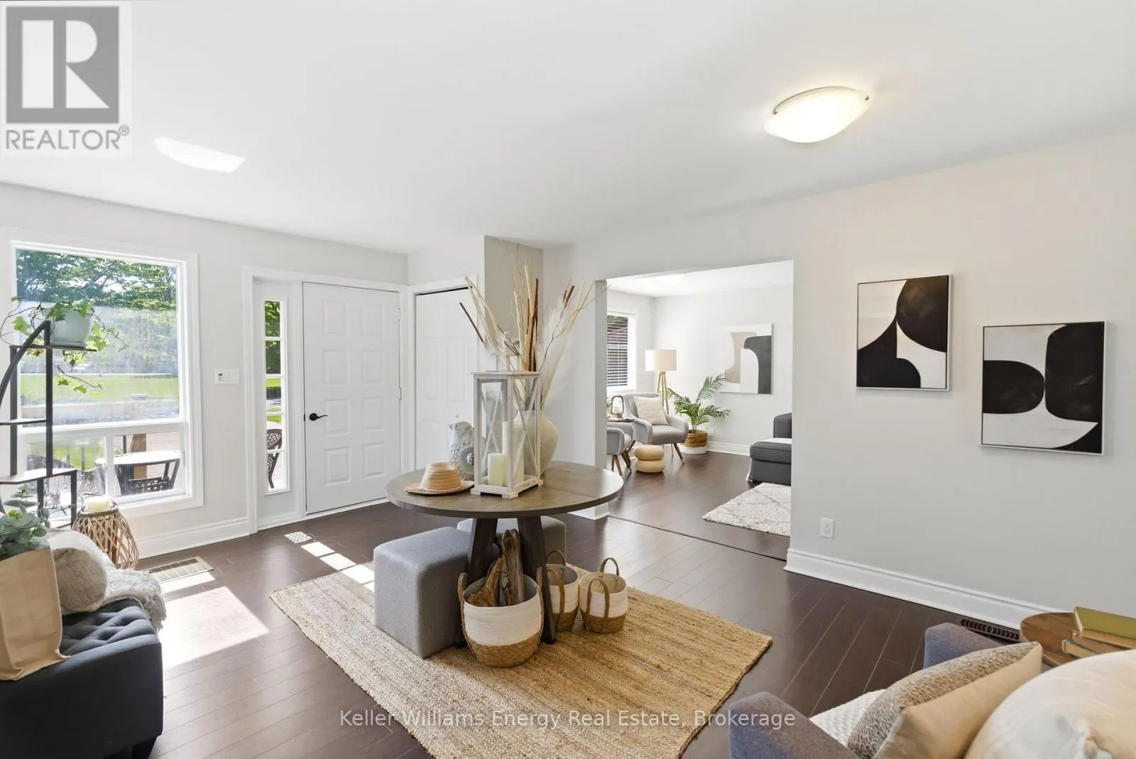 67 EDGEWOOD CRESCENT