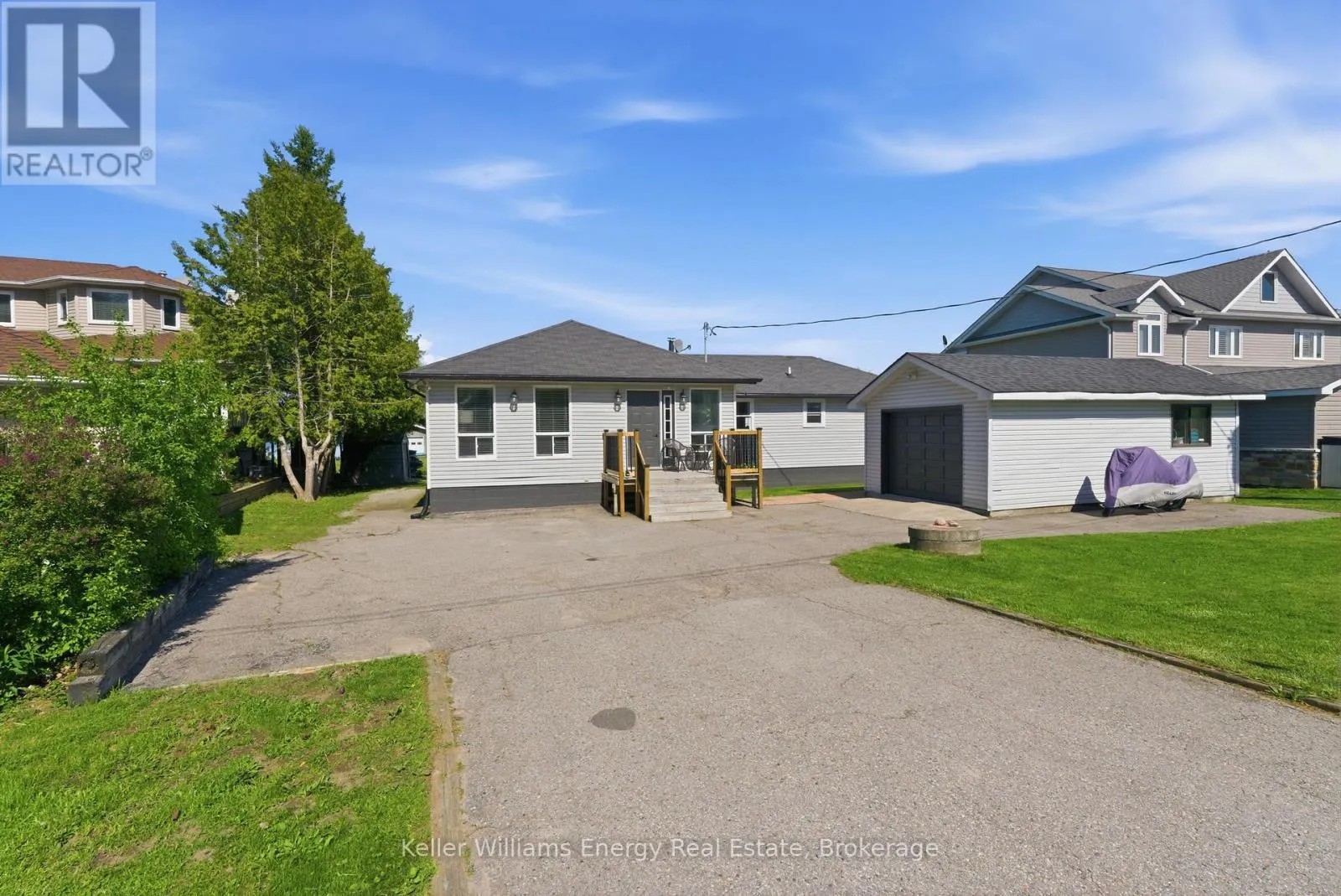 67 EDGEWOOD CRESCENT