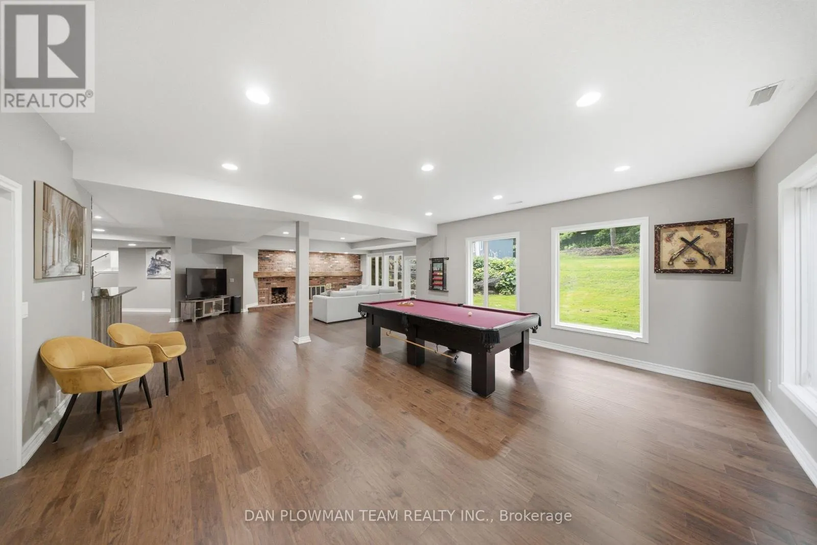 64 WOODBRIDGE CIRCLE