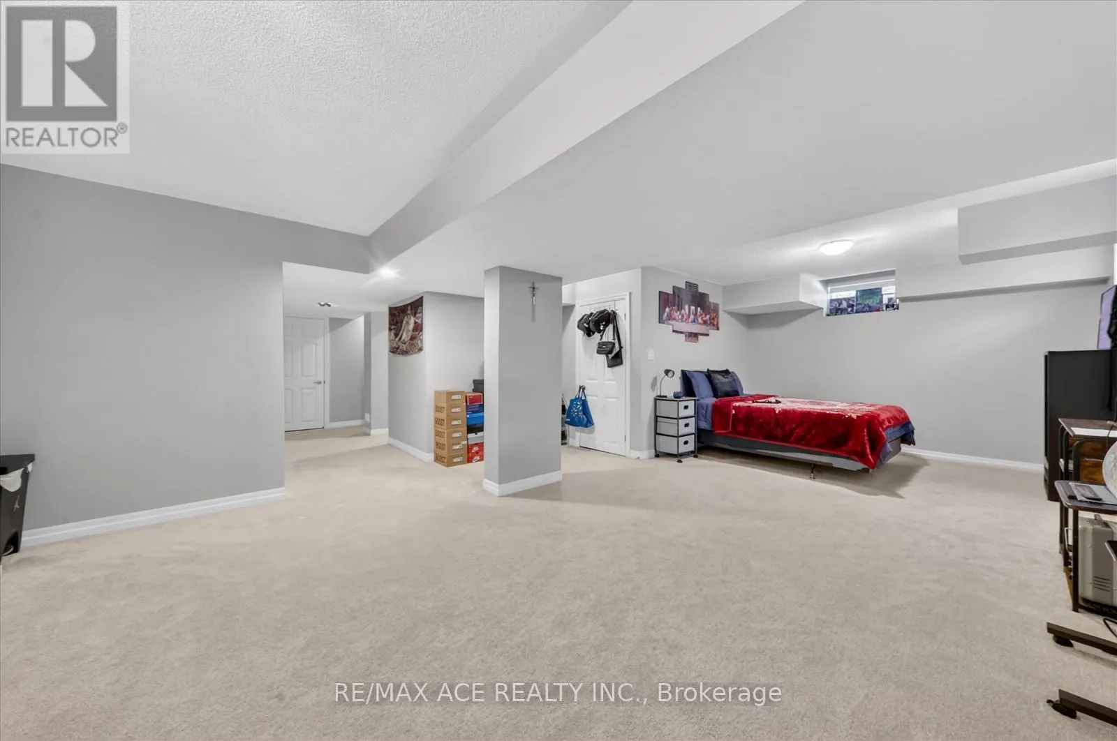 218 FLOOD AVENUE