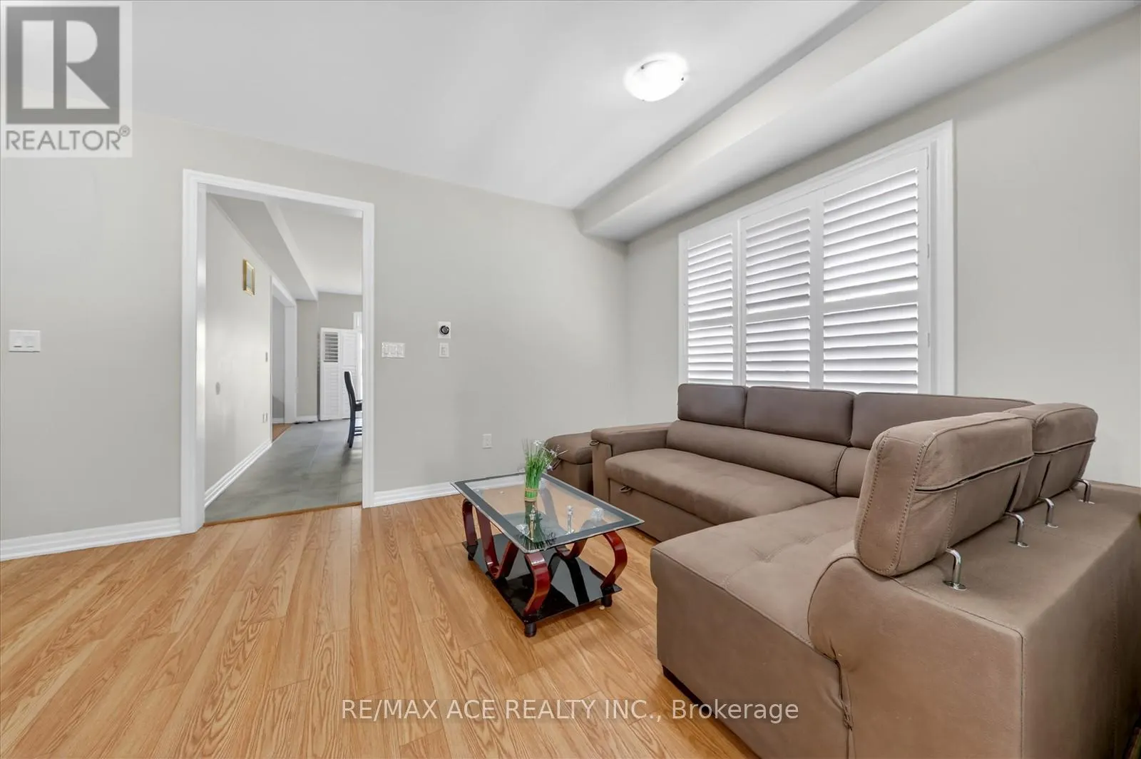 218 FLOOD AVENUE