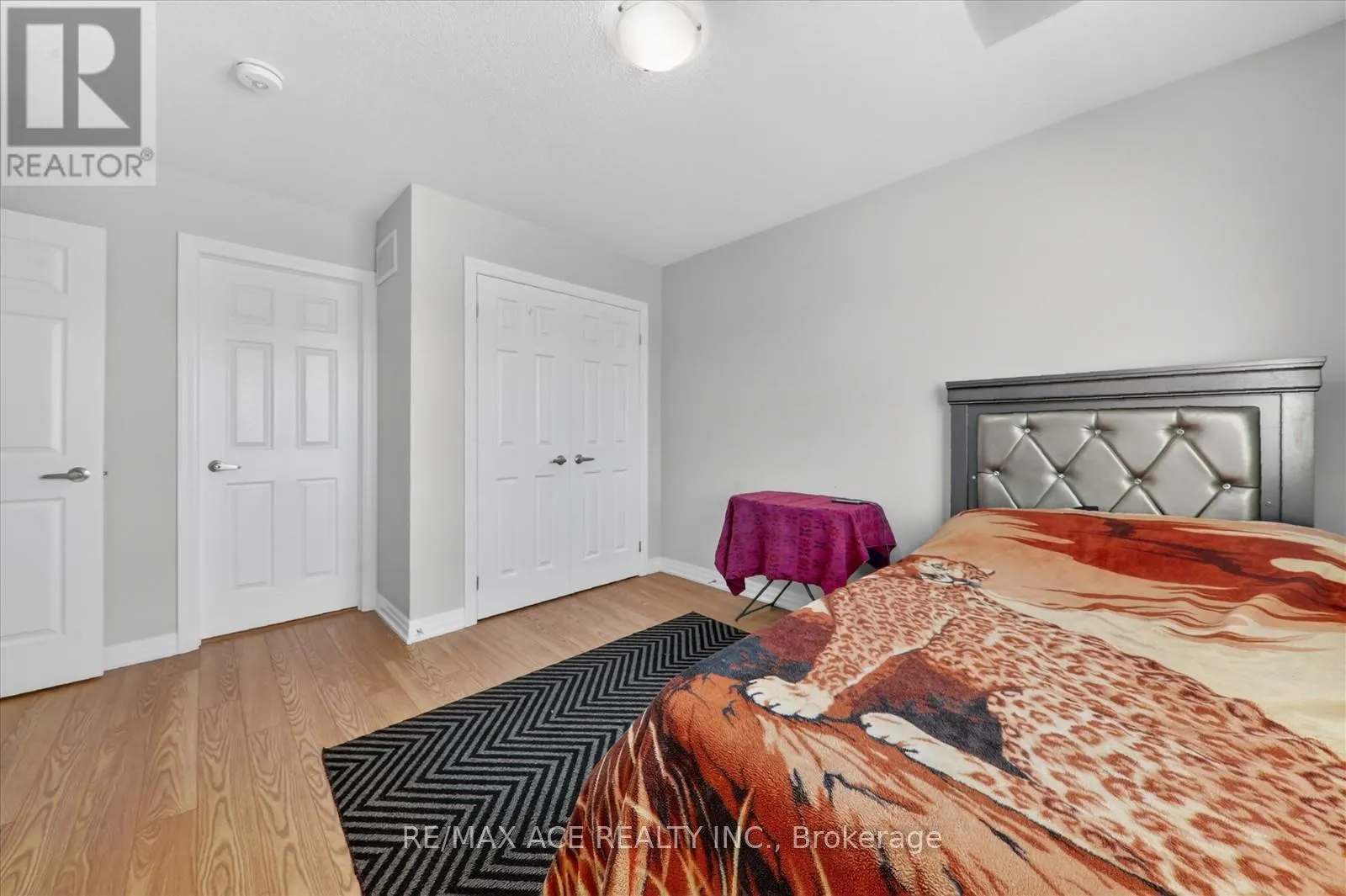 218 FLOOD AVENUE