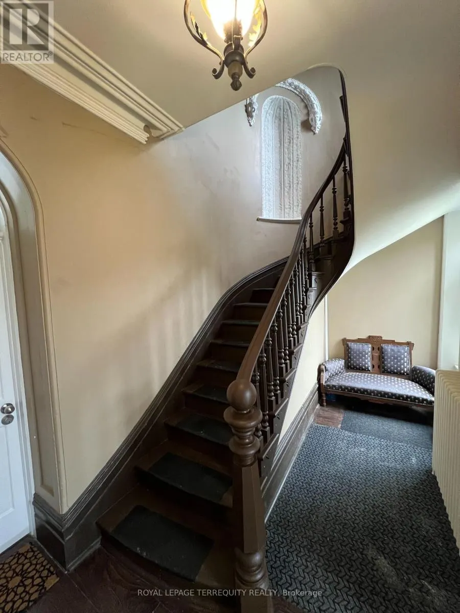 51 NASSAU STREET