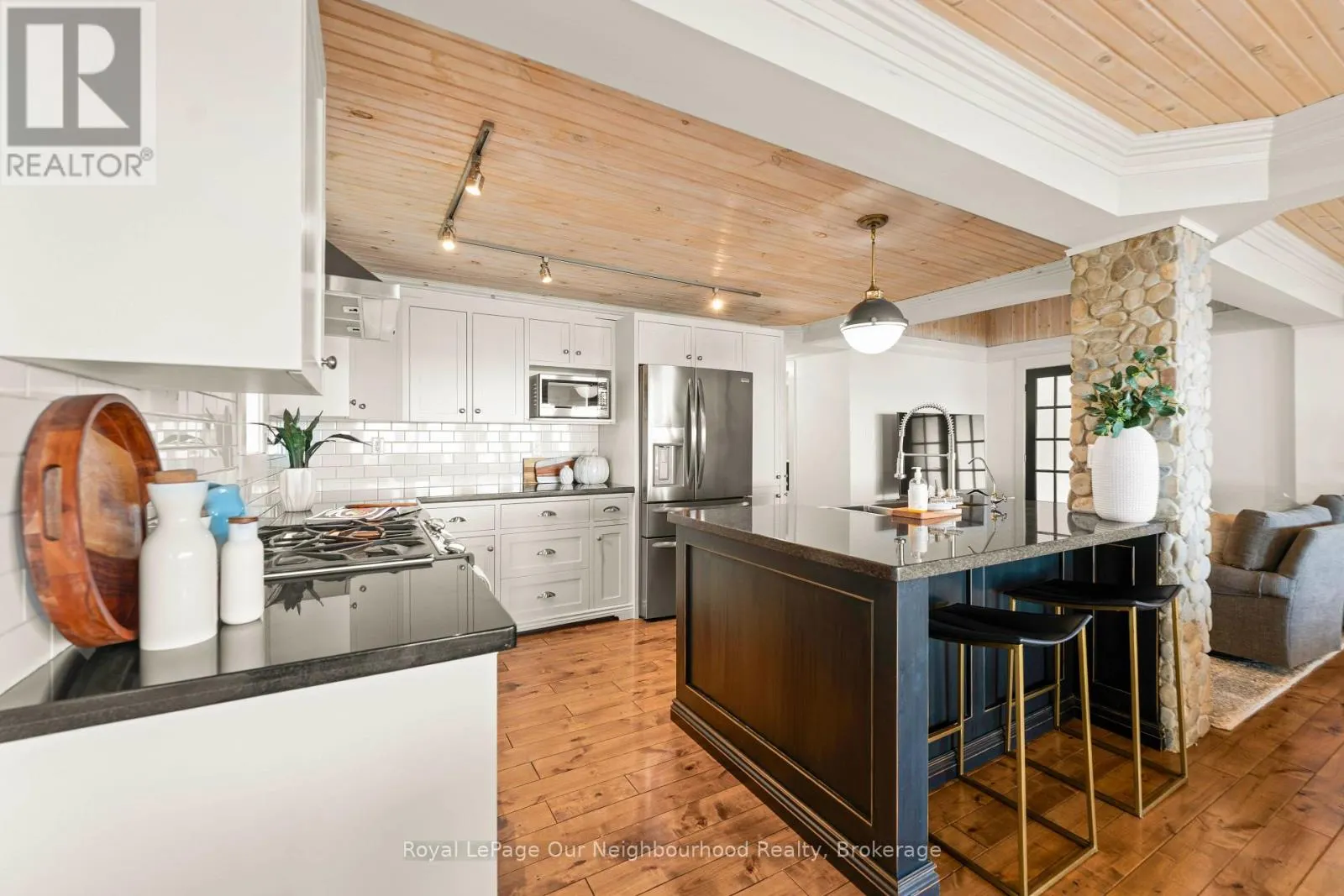 121 CEDAR CREST BEACH ROAD