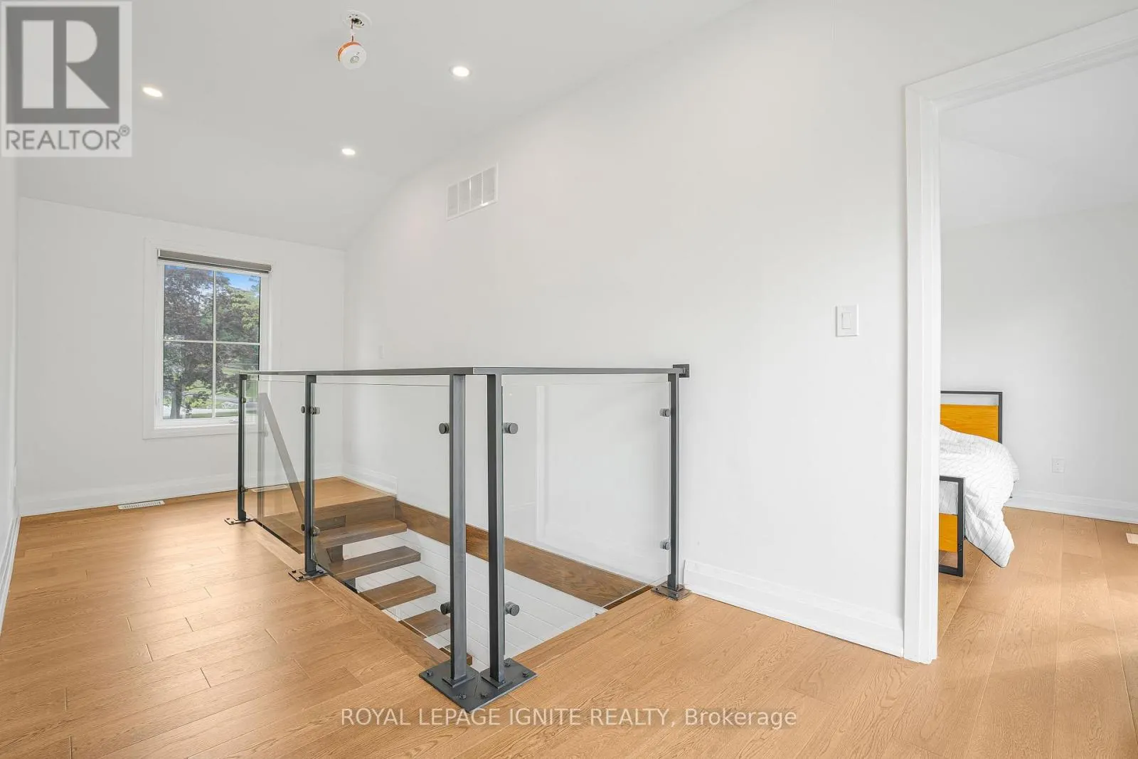 46 WILLIAMS POINT ROAD