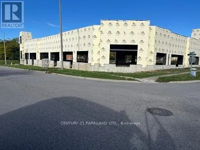 6 SPICER SQUARE